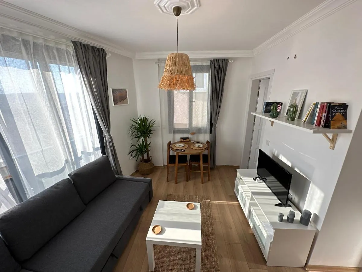 House Of Spring Apartment Cesme